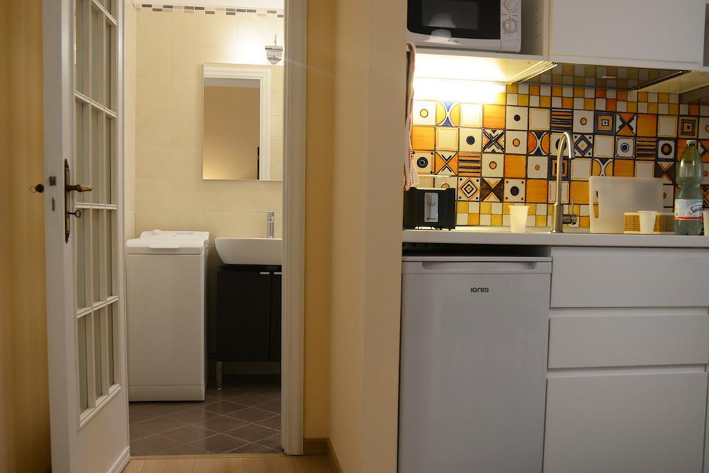 Donnaregina Boutique Apartment Napoli Exterior foto
